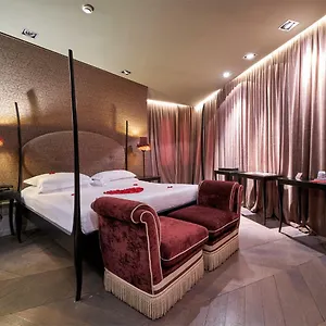 https://palazzo-barbarigo.hotelinveneto.com